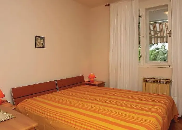Marisa, Your Breakfast With A Sea View Apartman